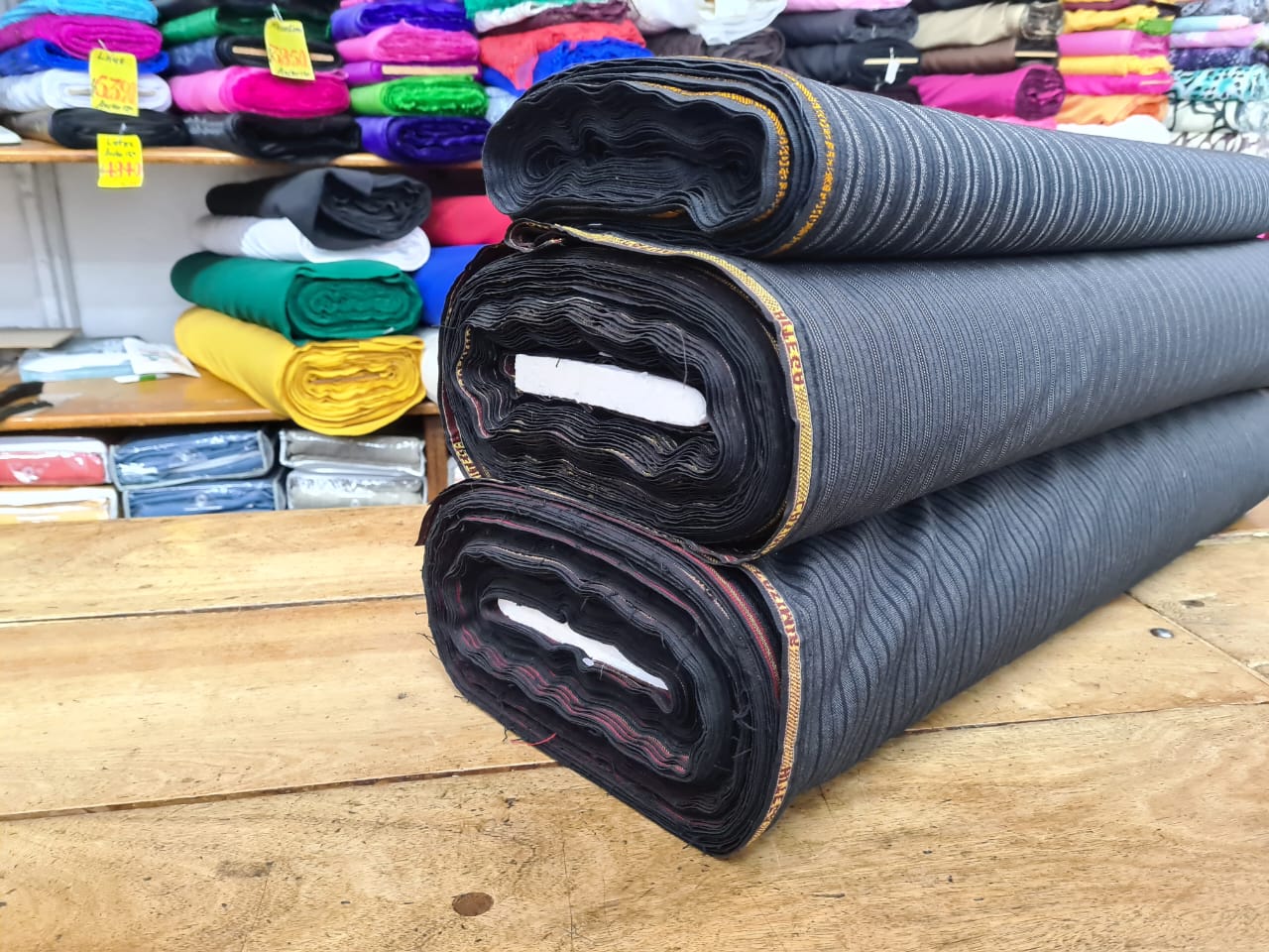 Tela Casimir 210 Fabricación Nacional con Diseños Huaso